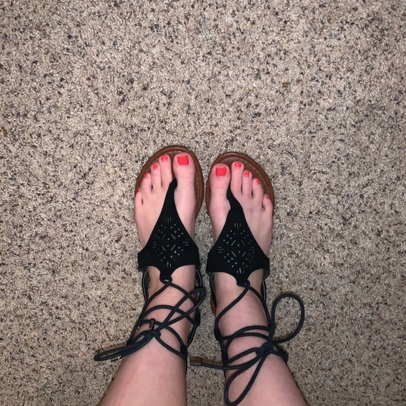 Cute sandals - Picture 2 of 7